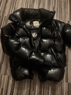 SAM Isabel Black Puffer Coat size L